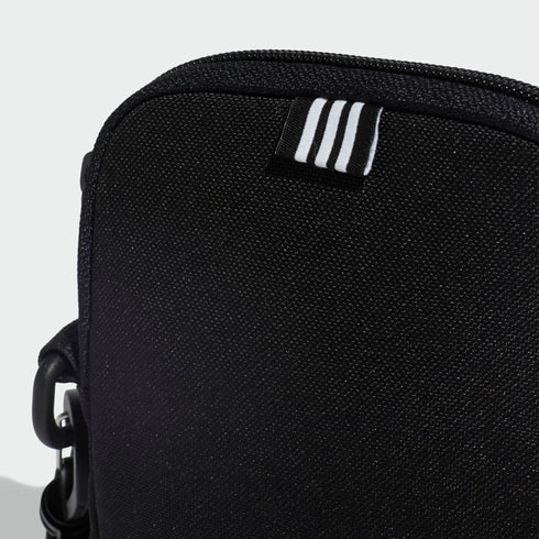 TREFOIL FESTIVAL BAG אדידס תיק צד' בצבע שחור